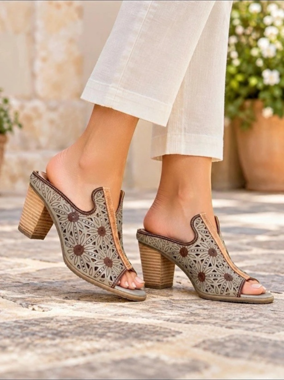 Spring Step L'Artiste Floral Habune Grey Leather Heel Slide Sandals NWOB 38